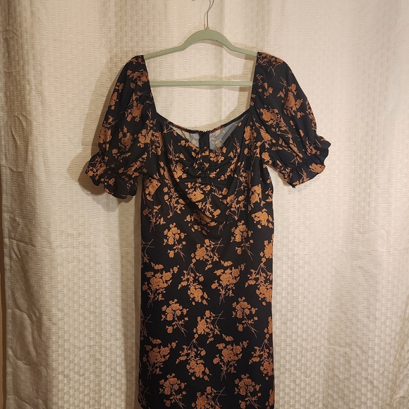 5/$16 💓Floral Black and Orange Dress - Picture 3 of 4